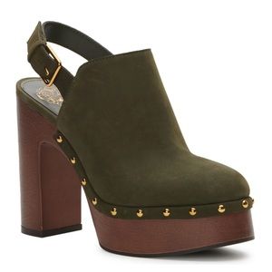 Vince Camuto Ithernda Clog